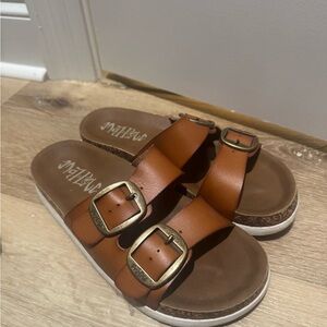 Matisse Tan Sandals with Dual Buckle